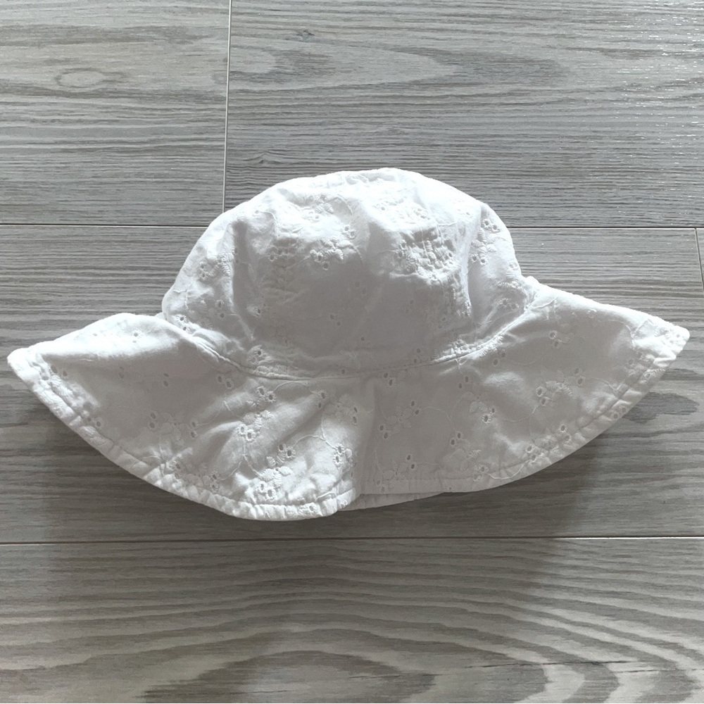 ⭐ Baby Girl Sun Hat 12-18M ⭐ - Picture 2 of 4